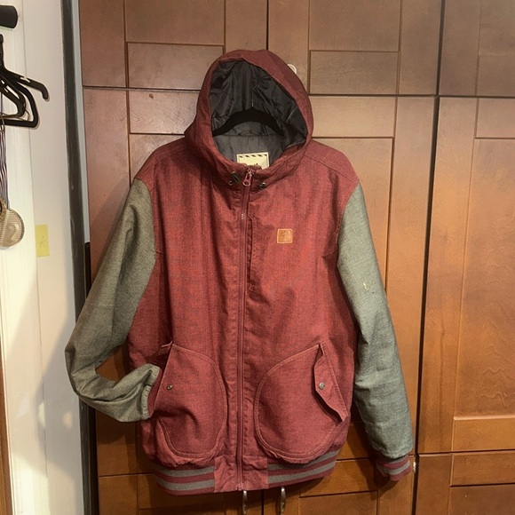 SALE!!! Rutherford Mountain Edition winter jacket. 3 - Picture 16 of 17